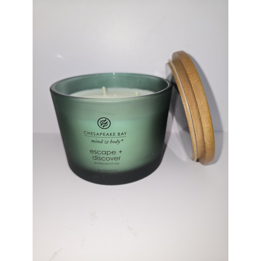 Chesapeake Bay Mind & Body Escape + Discover 3 Wick Soy Blend Candle Green Jar